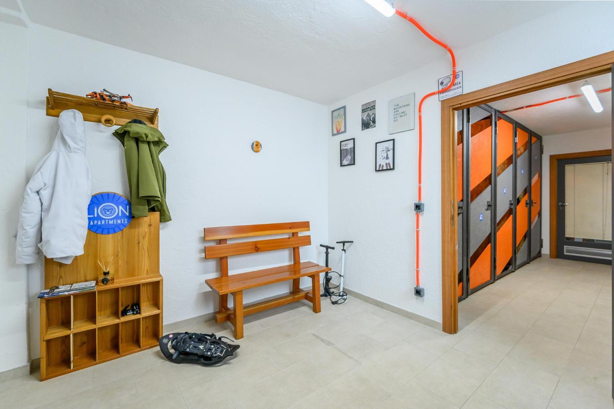 Le Lion Apartments - Bike & Ski Аоста Экстерьер фото