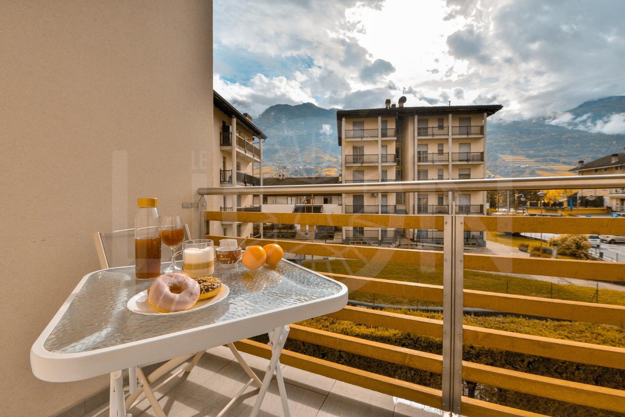 Le Lion Apartments - Bike & Ski Аоста Экстерьер фото